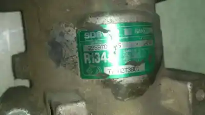 Pezzo di ricambio per auto di seconda mano compressore aria condizionata per renault clio ii fase i (b/cbo) 1.4 alize 75 cv / 55 kw riferimenti oem iam   
