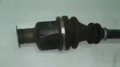 Pezzo di ricambio per auto di seconda mano trasmissione anteriore destra per renault clio ii fase i (b/cbo) 1.4 alize 75 cv / 55 kw riferimenti oem iam   