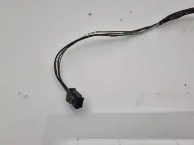 Автозапчастина б/у правий задний огляд для peugeot 307 break / sw (s1) 2.0 hdi cat посилання на oem iam   