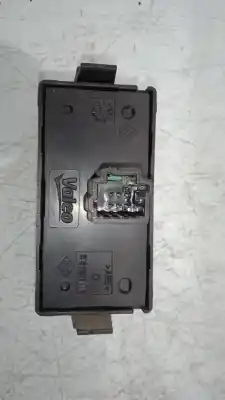 Second-hand car spare part hazard warning lights for dacia dokker 1.5 blue dci diesel fap cat oem iam references   