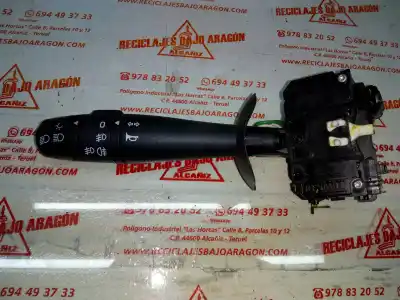 Peça sobressalente para automóvel em segunda mão comutador de piscas  por renault twingo (co6) 1.2 alize referências oem iam 