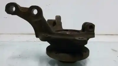 Pièce détachée automobile d'occasion moyeu de roue avant droite pour renault kangoo (f/kc0) 1.9 diesel 64 cv / 47 kw références oem iam   
