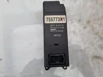 Pezzo di ricambio per auto di seconda mano interruttore alzacristalli anteriore sinistro per mitsubishi colt (cj0) 1.6 cat riferimenti oem iam   