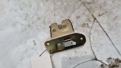 Автозапчасти б/у замок багажника/ворот за mitsubishi colt (cj0) 1.6 cat ссылки oem iam   