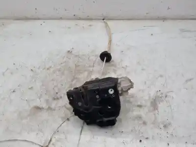 Pezzo di ricambio per auto di seconda mano serratura porta anteriore destra per audi a3 (8p) 2.0 tdi ambiente riferimenti oem iam   