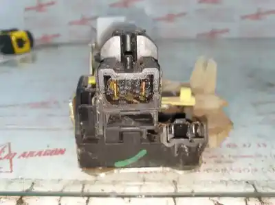 Second-hand car spare part left front door lock for dacia duster 1.5 dci diesel fap cat oem iam references   