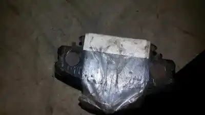 Pezzo di ricambio per auto di seconda mano pastiglie dei freni per renault clio ii fase i (b/cbo) 1.2 riferimenti oem iam   31300