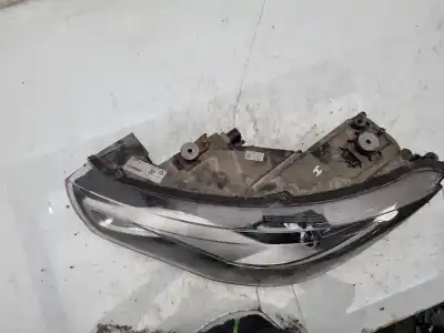 Автозапчастина б/у ліва фара для audi a1 (8x) 1.6 tdi посилання на oem iam 700.33.000.00´02´00128897  