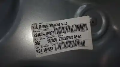 Second-hand car spare part passenger side right window regulator for kia cee´d 2.0 crdi oem iam references   