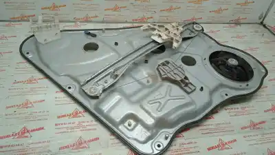 Second-hand car spare part rear left window regulator for kia cee´d 2.0 crdi oem iam references   