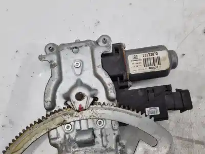 Second-hand car spare part passenger side right window regulator for opel combo 1.3 16v cdti oem iam references 0639  