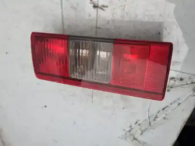 Peça sobressalente para automóvel em segunda mão farolim traseiro esquerdo por opel combo 1.3 16v cdti referências oem iam 