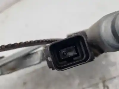 Second-hand car spare part passenger side right window regulator for opel combo 1.3 16v cdti oem iam references 0639  