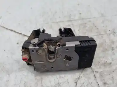 Second-hand car spare part right side door lock for opel combo 1.7 16v di cat (y 17 dtl / lk8) oem iam references   