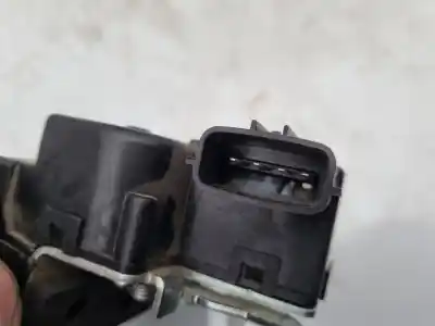 Peça sobressalente para automóvel em segunda mão fechadura do mala por kia cee´d 2.0 crdi referências oem iam   