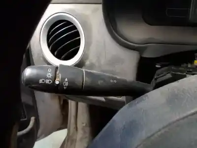 Peça sobressalente para automóvel em segunda mão comandos de alavanca por citroen c2 (jm_) 1.4 hdi referências oem iam 