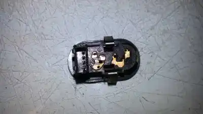 Second-hand car spare part right front power window switch for opel corsa c 1.2 16v cat (z 12 xe / lw4) oem iam references   