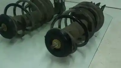 Автозапчасти б/у комплект передних амортизаторов за peugeot 307 break / sw (s1) 1.6 16v cat ссылки oem iam   