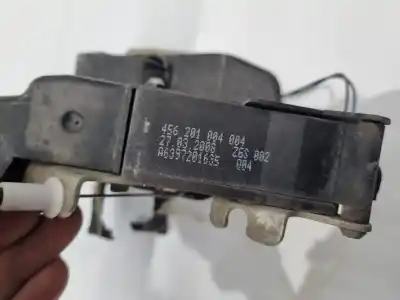 Pezzo di ricambio per auto di seconda mano serratura porta anteriore sinistra per mercedes-benz vito (w639) basic, combi 2.1 cdi riferimenti oem iam ka08073  