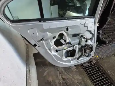 Автозапчастина б/у двері задні ліві для renault fluence (l3_) 1.5 dci (l30d, l30l, l306, l33f, l33l, l33m, l33v, l33w) посилання на oem iam   