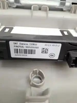 Pezzo di ricambio per auto di seconda mano luce interna per peugeot rifter 1.5 bluehdi 130 riferimenti oem iam 9825205380  