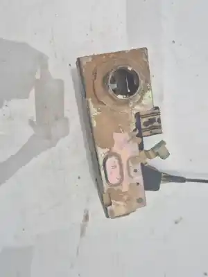 Pezzo di ricambio per auto di seconda mano serratura porta anteriore sinistra per ford transit connect (tc7) 1.8 tdci cat riferimenti oem iam 999943´c12  