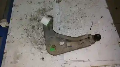 Pezzo di ricambio per auto di seconda mano BRACCIO DI SOSPENSIONE ANTERIORE SINISTRO INFERIORE per FORD FIESTA BERL./COURIER 1.8 Diesel Riferimenti OEM IAM   