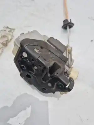 Автозапчасти б/у замок левой передней двери за audi a3 (8p1) 1.6 tdi ссылки oem iam   