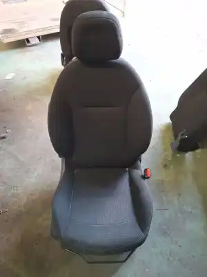 Recambio de automóvil de segunda mano de Asiento Delantero Derecho para PEUGEOT 208 I (CA_, CC_) 1.6 BLUEHDI 100 referencias OEM IAM   