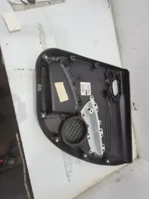 Recambio de automóvil de segunda mano de guarnecido puerta trasera izquierda para peugeot 208 i (ca_, cc_) 1.6 bluehdi 100 referencias oem iam   