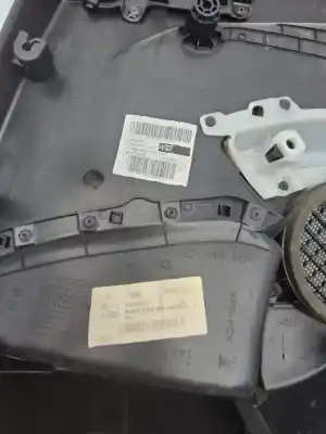 Recambio de automóvil de segunda mano de guarnecido puerta trasera izquierda para peugeot 208 i (ca_, cc_) 1.6 bluehdi 100 referencias oem iam   