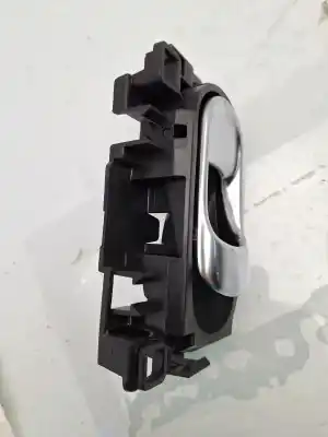 Peça sobressalente para automóvel em segunda mão puxador interior traseiro esquerdo por citroen c4 cactus 1.2 vti 82 referências oem iam   