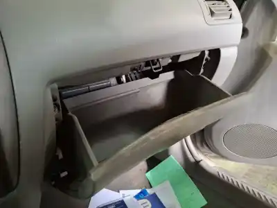 Peça sobressalente para automóvel em segunda mão Porta Luvas por MAZDA PREMACY (CP) 1.9 (CP10P) Referências OEM IAM   