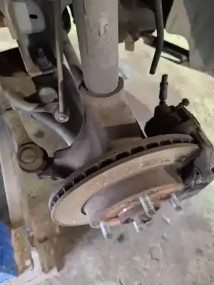 Pièce détachée automobile d'occasion moyeu de roue avant droite pour ford ka (rb_) 1.3 i références oem iam 