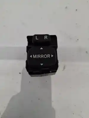 Recambio de automóvil de segunda mano de MANDO RETROVISOR para TOYOTA COROLLA (_E12_) 1.4 D (NDE120_) referencias OEM IAM   