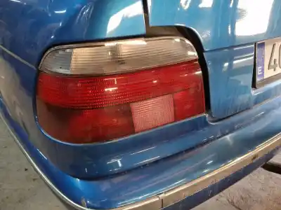 Peça sobressalente para automóvel em segunda mão farolim traseiro esquerdo por bmw 5 (e39) 530 d referências oem iam 