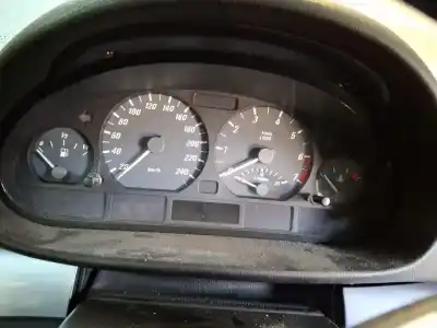 Peça sobressalente para automóvel em segunda mão QUADRANTE por BMW 3 (E46)  Referências OEM IAM   