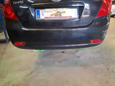 Peça sobressalente para automóvel em segunda mão para choques traseiro por kia cee'd fastback (ed) 1.6 crdi 90 referências oem iam 