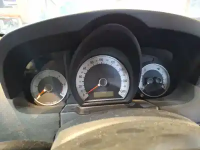 Peça sobressalente para automóvel em segunda mão quadrante por kia cee'd fastback (ed) 1.6 crdi 90 referências oem iam 