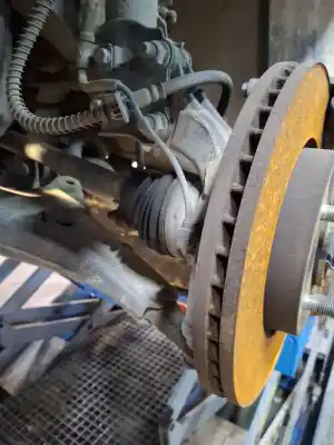 Second-hand car spare part front left knuckle for kia cee'd fastback (ed) 2.0 oem iam references 