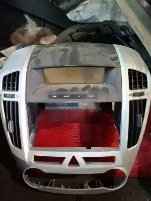 Second-hand car spare part center console for kia cee'd fastback (ed) 2.0 oem iam references 