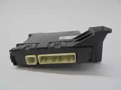İkinci el araba yedek parçası elektronik modül için toyota auris (e18) 2zr oem iam referansları mb1778004480  