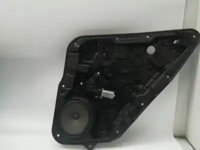 Pièce détachée automobile d'occasion LÉVE GLACE ARRIÈRE DROIT pour MERCEDES CLASE A (BM 176)  Références OEM IAM A1767300279  
