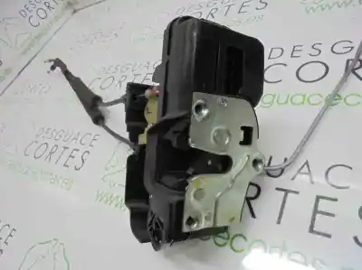 Автозапчастина б/у ЗАМОК ПЕРЕДНІЙ ПРАВІ ДВЕРІ для CHEVROLET CAPTIVA  Посилання на OEM IAM   