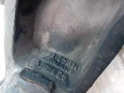Автозапчасти б/у передняя правая кулачка за audi a3 (8l1) 1.6 ссылки oem iam 1j0407256n  