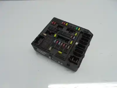 Tweedehands auto-onderdeel RELAIS/ZEKERINGENKASTJE voor RENAULT SCÉNIC III (JZ0/1_)  OEM IAM-referenties 284B62342R  