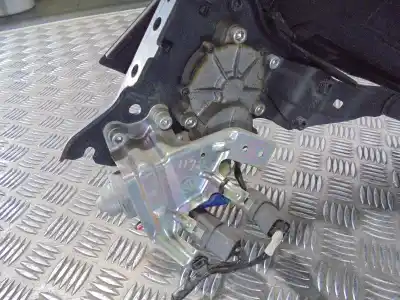 Tweedehands auto-onderdeel elektrisch dak voor mazda mx-5 iii (nc) 2.0 (nc18) oem iam-referenties   