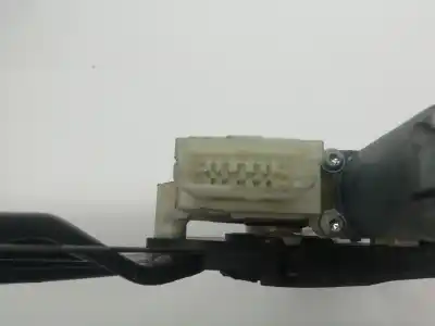 Second-hand car spare part passenger side right window regulator for peugeot 308 (p5) hn05 oem iam references 9816273080  