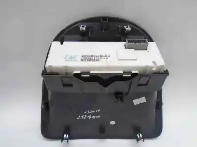 İkinci el araba yedek parçası çok fonksiyonlu ekran için renault clio iii d4f740 oem iam referansları 280348139  