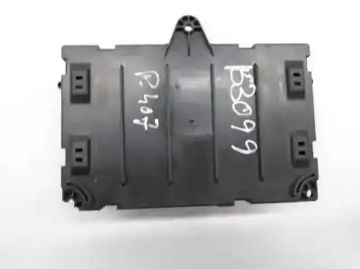 İkinci el araba yedek parçası röle/sigorta kutusu için peugeot 407 sw (6e_) 2.0 hdi 135 oem iam referansları 9656148180  